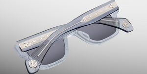 Jacques Marie Mage Lupine | Yellowstone VI | Lupine Luxussonnebrille mit hellblauem Rahmen und blauen Gläsern