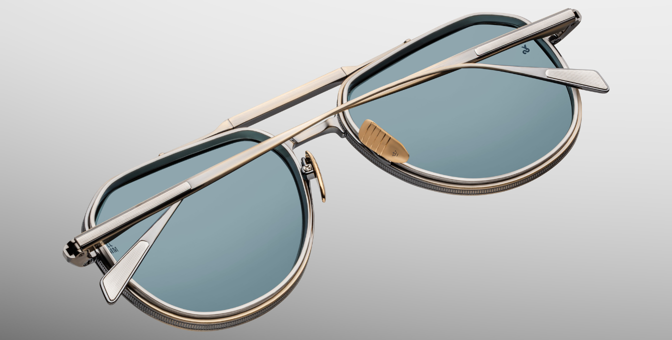 Jacques Marie Mage Admiral | Yellowstone VI | 755M Luxussonnenbrille mit antik goldenem Rahmen und blauen Gläsern