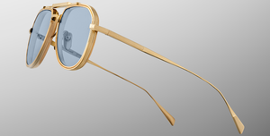 Jacques Marie Mage Commander Ciel Luxus-Sonnenbrille – handgefertigt in Japan mit goldener Fassung und blauen Gläsern