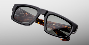 Jacques Marie Mage - Muhammed Ali Kollektion - Louisville Noir Eckige Sonnenbrille in Schwarz - limitierte, handgefertigte Luxusbrille aus Japan
