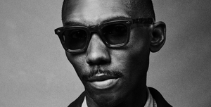 Jacques Marie Mage Leclair Black Mirror Luxussonnenbrille mit eckigen schwarzem Rahmen und grauen Gläsern