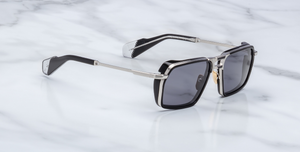 Jacques Marie Mage GT-R Armour Sonnenbrille in Schwarz und Grau - limitierte, handgefertigte Luxusbrille