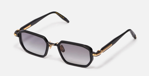 John Dalia Miles | C302 - Luxussonnenbrille mit schwarzem Rahmen und grauen Gläsern.