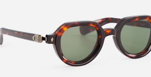 Elnat | TT/AG-1 - luxuriöse Sonnenbrille in braun mit grünen verlaufsgläsern, gefertigt in Japan