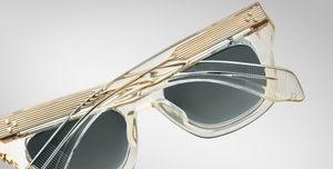 jacques marie mage dealan brut eckige sonnenbrille in transparent mit grünen gläsern