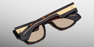 jacques marie mage dini agar eckige sonnenbrille in havana mit leicht gelben gläsern