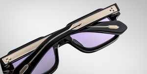 jacques marie mage sandro maverick eckige sonnenbrille in schwarz und transparent mit violetten gläsern