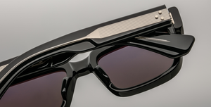 jacques marie mage walker bloodstone eckige sonnenbrille in schwarz mit dunkelgrauen gläsern