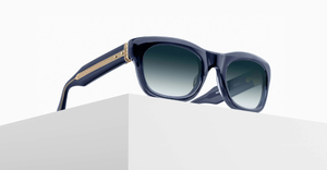 matsuda m1042 dark navy crystal eckige sonnenbrille in blaue mit blauen verlaufsgläsern