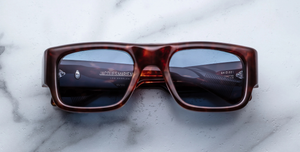 jacques marie mage donat breccia eckige sonnenbrille in havana mit blauen gläsern
