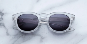 jacques marie mage dr.dream sulfur ovale sonnenbrille in grau transparent mit grauen gläsern