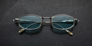 jacques marie mage last frontier hardin gaia ovale sonnenbrille in silber und gold mit transparenten Acetat und hellblauen gläsern
