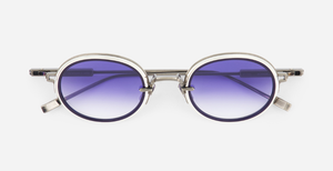 sato acamar II as/p-1 ovale sonnenbrille aus titan in silber mit blauen verlaufsgläsern