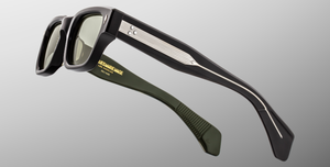 Jacques Marie Mage Jeff Cobra eckige Sonnenbrille in schwarz mit grün und hellgrünen Gläsern
