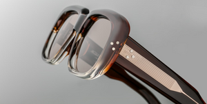 Jacques Marie mage kobo hickory fade eckige sonnenbrille in braun mit hellbraunen gläsern