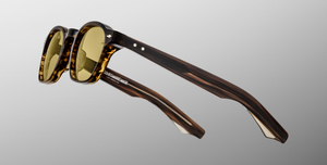 jacques marie mage zephirin hazel eckige sonnenbrille in havana mit gelben gläsern