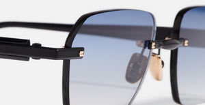 john dalia dwayne c303 side detail