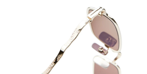 kuboraum Z18 LG eckige sonnenbrille aus metall in gold mit grau verspiegelten gläsern