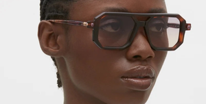 kuboraum P8 HAP eckige sonnenbrille aus acetat in havana mit violet-gelben verlaufsgläsern