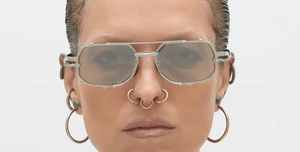 kuboraum Z71 SL eckige sonnenbrille in silber und matt silber mit grauen verpspiegelten gläsern