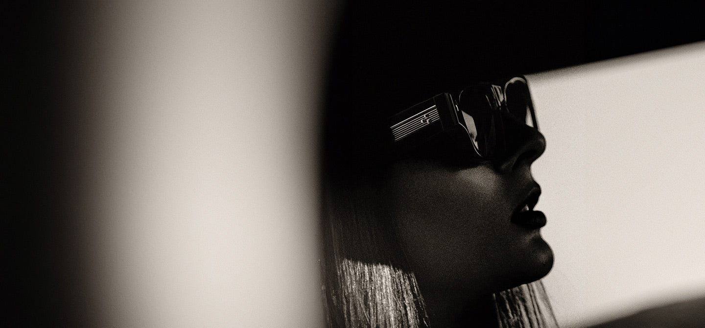 Jacques Marie Mage – Cracked Actor