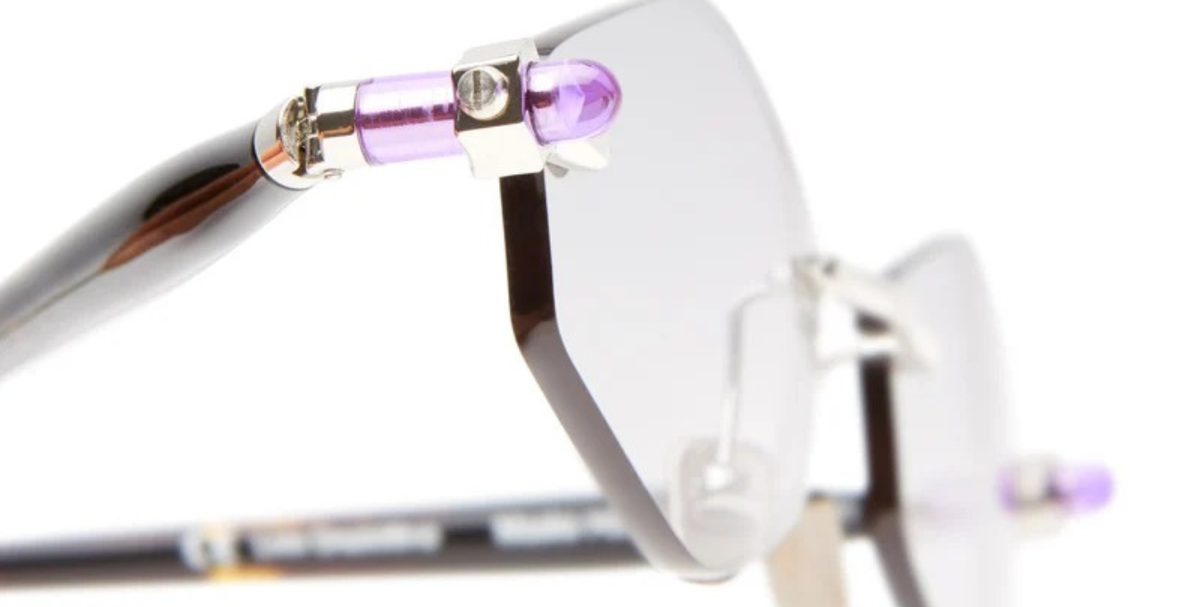 Kuboraum P60 | SI TB sunglasses in silver at leidmann. Dreamed in Berlin – Handmade in Italy. Benefit from our free express shipping in Europe. Shop now!