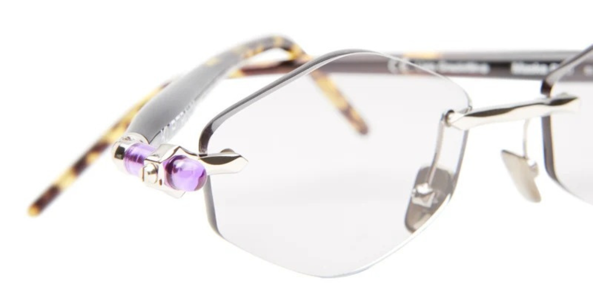Kuboraum P60 | SI TB sunglasses in silver at leidmann. Dreamed in Berlin – Handmade in Italy. Benefit from our free express shipping in Europe. Shop now!