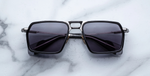 Jacques Marie Mage GT-R Armour Sonnenbrille in Schwarz und Grau - limitierte, handgefertigte Luxusbrille 