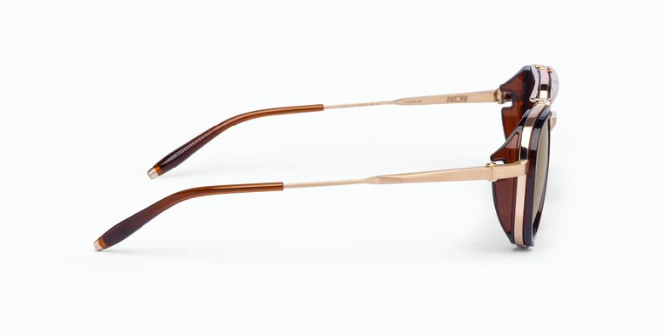 Akoni Spitzer Brushed Gold - Luxus-Sonnenbrille aus Japan in Gold mit braunen Gläsern