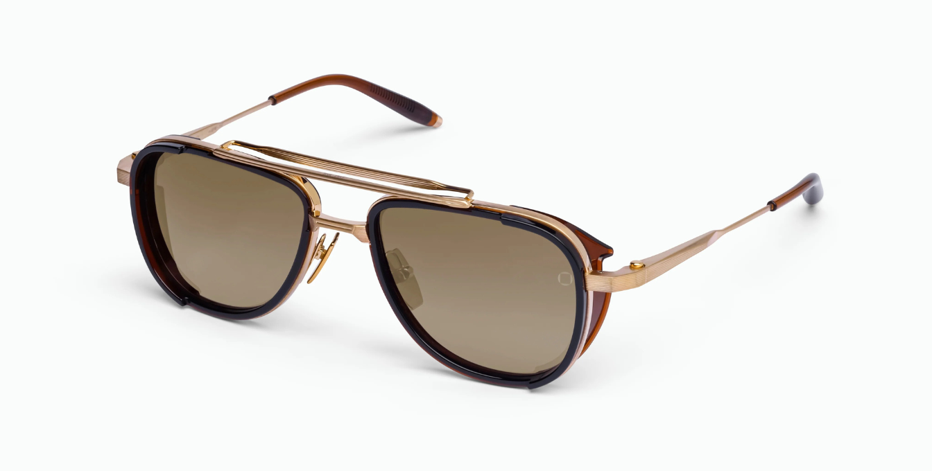 Akoni Spitzer Brushed Gold - Luxus-Sonnenbrille aus Japan in Gold mit braunen Gläsern