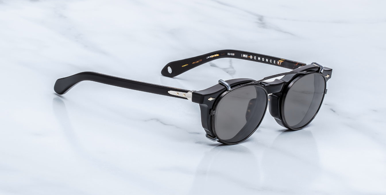 Jacques Marie Mage Demoncey Clip On | Black aus Titan und mit runder Form