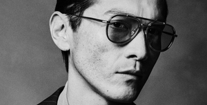 Jacques Marie Mage Commander Ciel Luxus-Sonnenbrille – handgefertigt in Japan mit goldener Fassung und blauen Gläsern