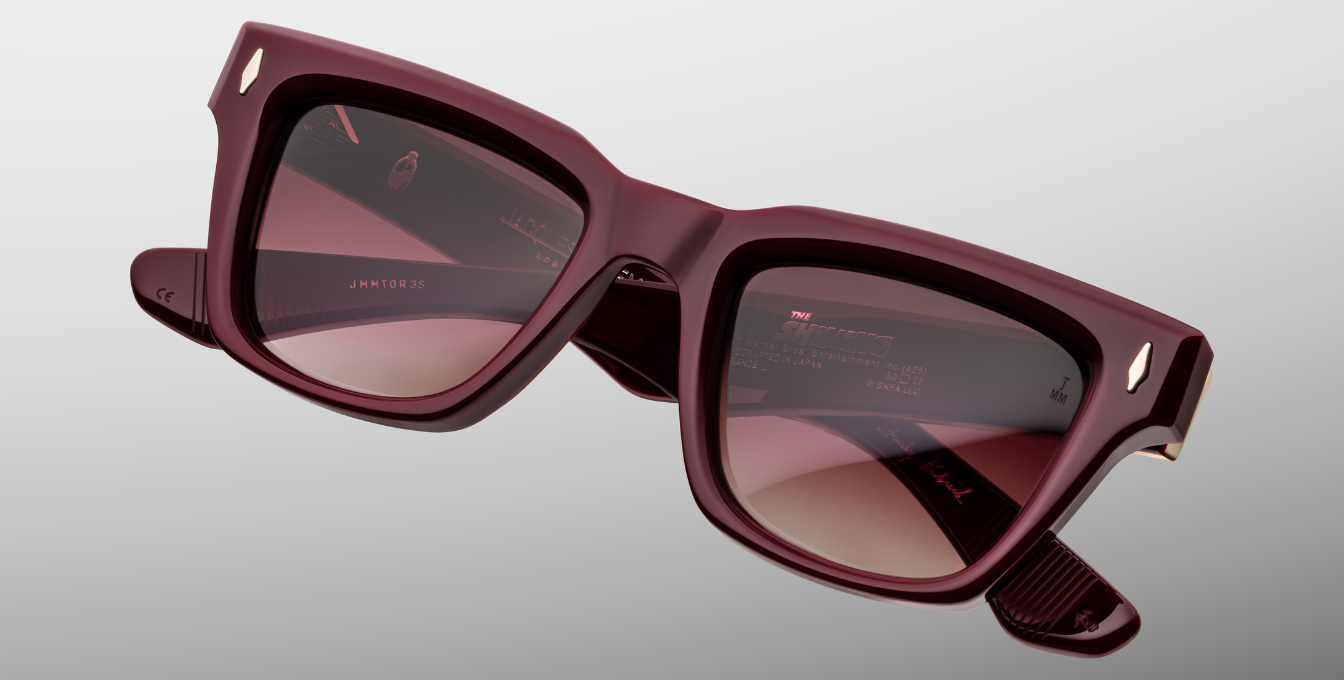 Die TORRANCE in Reserve aus der STANLEY KUBRICK by JMM Kollektion: ikonische Luxusbrille in limitierter Edition, inspiriert von The Shining. Ausdrucksstark, exklusiv und zeitlos.