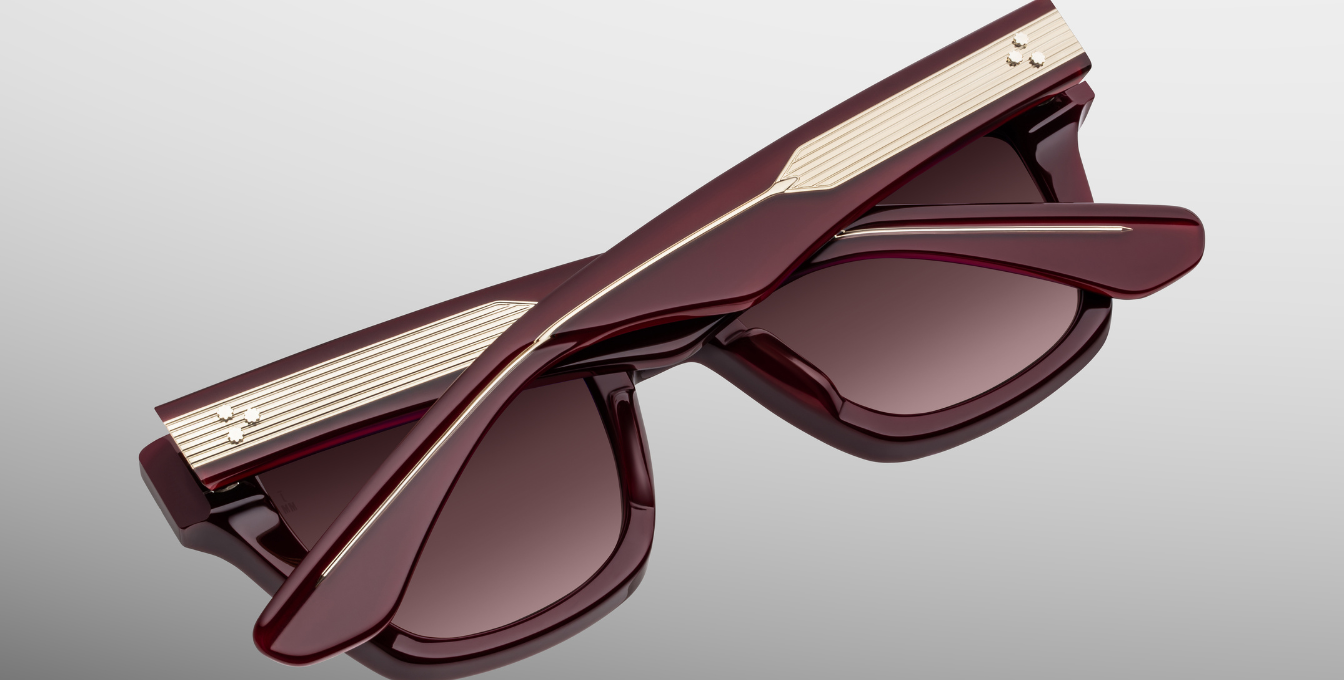 Die TORRANCE in Reserve aus der STANLEY KUBRICK by JMM Kollektion: ikonische Luxusbrille in limitierter Edition, inspiriert von The Shining. Ausdrucksstark, exklusiv und zeitlos.