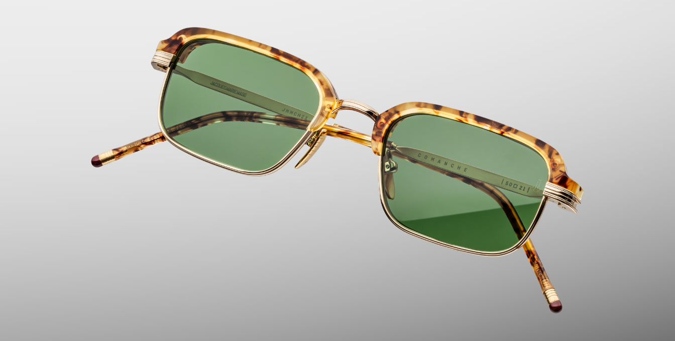 Jacques Marie Mage Comanche Vintage Tort – rechteckige Luxussonnenbrille in Light Gold mit Havana Acetat, Dreiviertelansicht