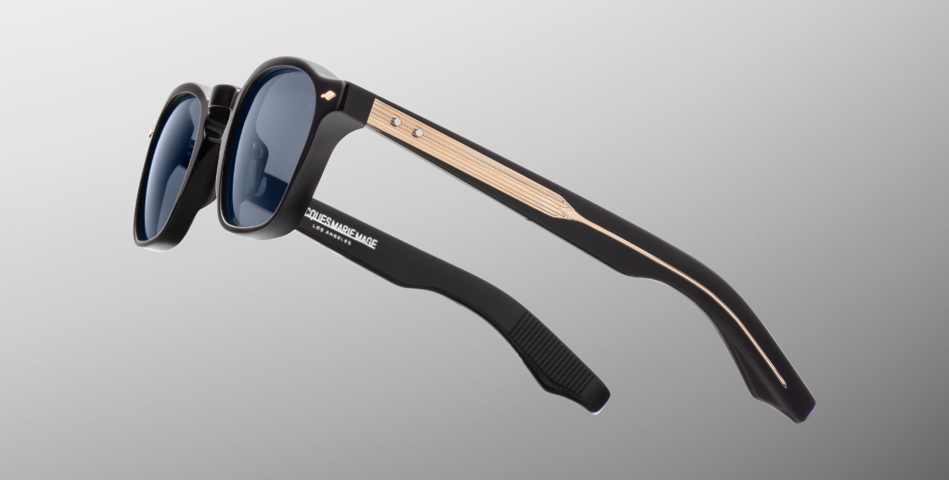 Jacques Marie Mage Zephirin 47 Lacquer – limitierte Acetat-Sonnenbrille in Blau mit Lacquer Gläsern, handgefertigt in Japan, Seitansicht