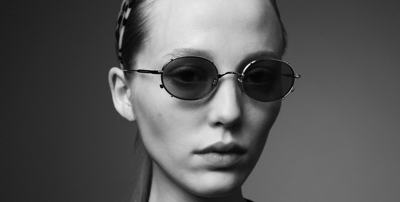 Jacques Marie Mage Violet | Corbeau Sonnenbrille in Schwarz - limitierte, runde und handgefertigte Luxusbrille 