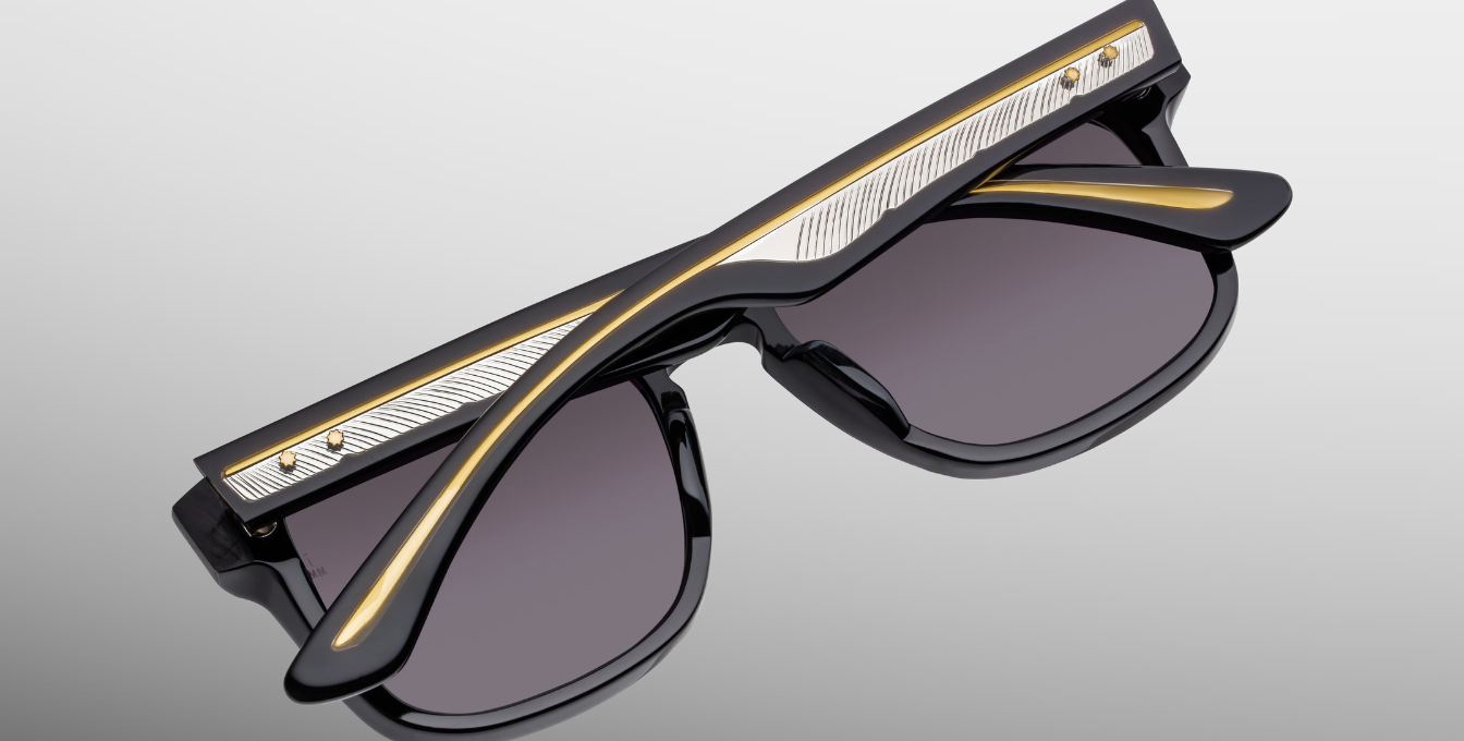 Jacques Marie Mage Wesley Bloodstone - Luxus-Sonnenbrille handgefertigt in Japan mit schwarzem Rahmen und schwarzen Gläsern in Eckig