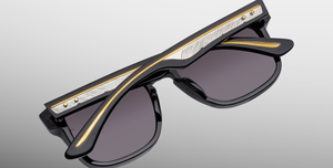 Jacques Marie Mage Wesley Bloodstone - Luxus-Sonnenbrille handgefertigt in Japan mit schwarzem Rahmen und schwarzen Gläsern in Eckig