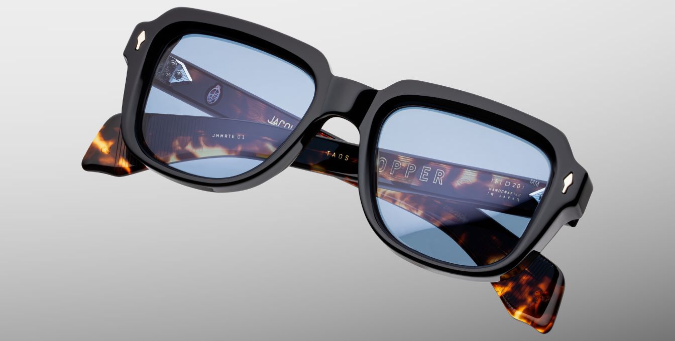 Jacques Marie Mage Taos Noir - Eckige Luxussonnenbrille mit weinroter Rahmen und blauen Gläsern 