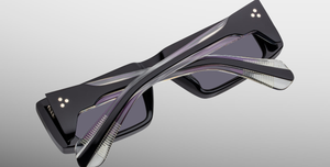Jacques Marie Mage Rimbaud Titan - Eckige Luxussonnenbrille mit schwarzem Rahmen und grau-lila Gläsern