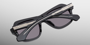 Jacques Marie Mage Tamerlis Argyle - Luxus-Sonnenbrille handgefertigt in Japan mit eckigen schwarzem Rahmen und schwarzen Gläsern