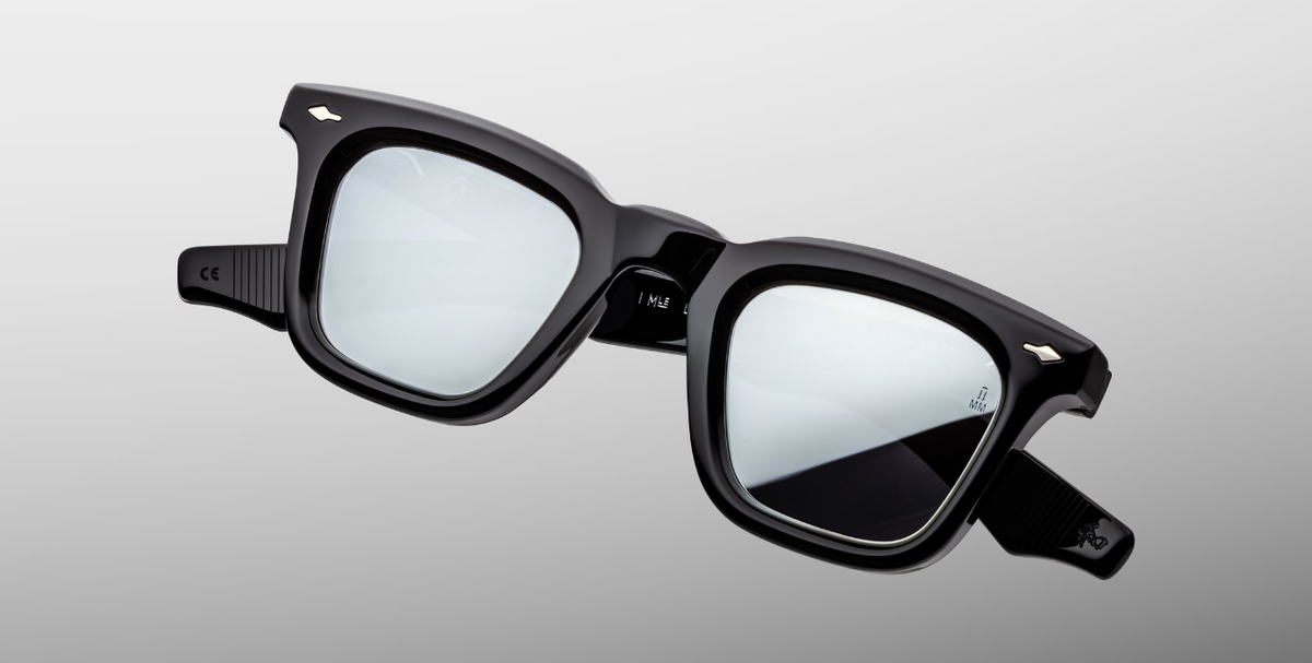 Jacques Marie Mage Leclair Black Mirror Luxussonnenbrille mit eckigen schwarzem Rahmen und grauen Gläsern