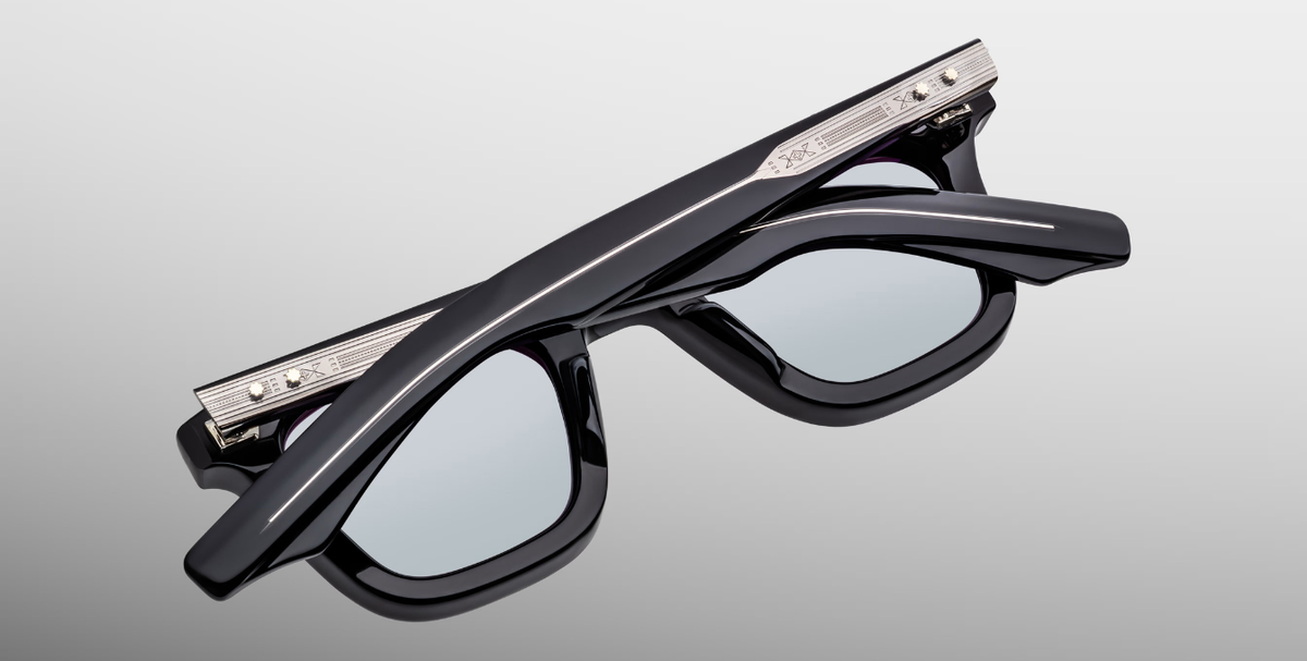 Jacques Marie Mage Leclair Black Mirror Luxussonnenbrille mit eckigen schwarzem Rahmen und grauen Gläsern