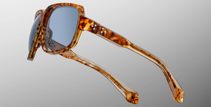 Eckige Jacques Marie Mage Skeleton Bay | Bunker77 | Cairo - Luxussonnenbrille mit braunem Rahmen und blauen Gläsern