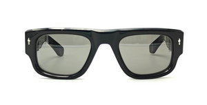 Jacques Marie Mage Thundercloud | Hematite | In-Store only schwarze Luxussonnenbrille mit schwarzen Gläsern