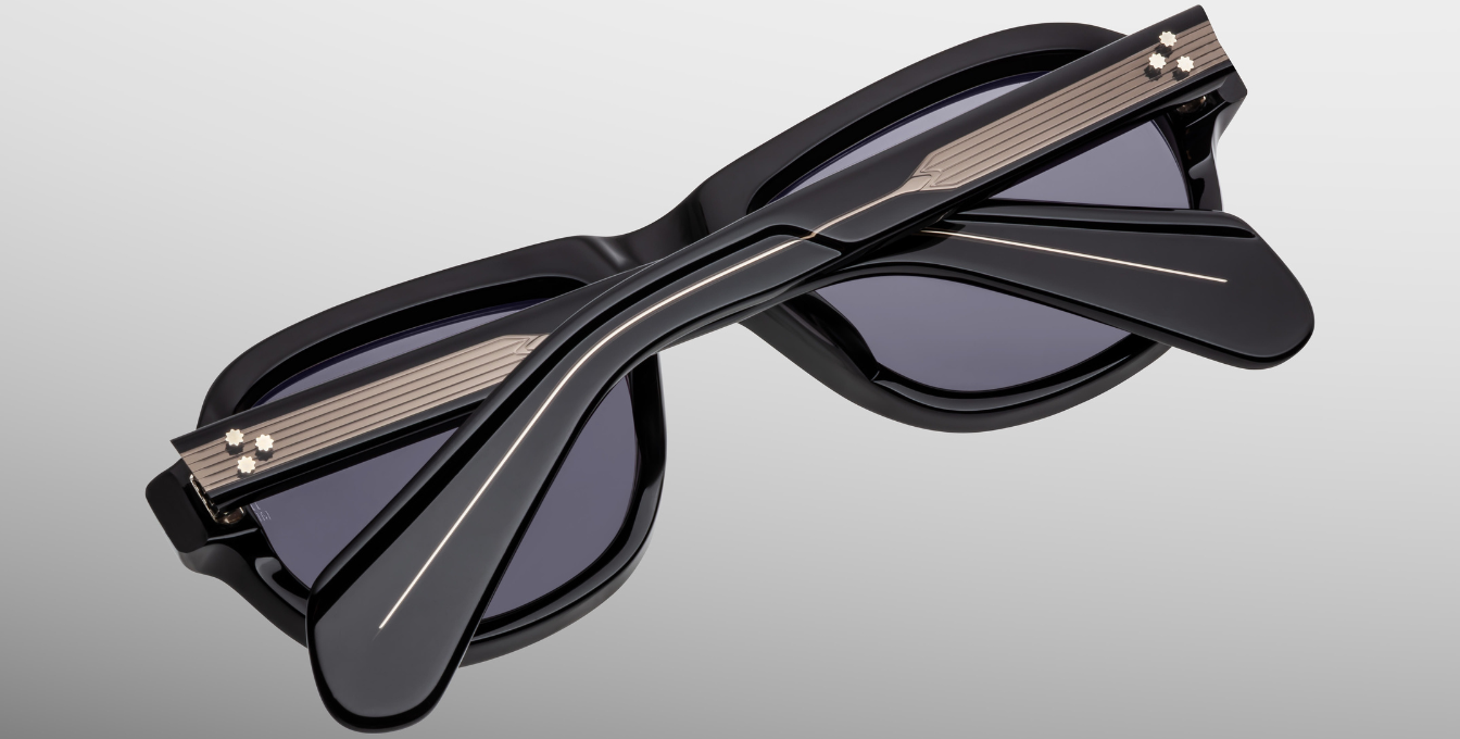Jacques Marie Mage Richard Raven Luxussonnenbrille mit schwarzem Rahmen und grauen Gläsern