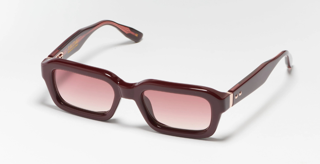 John Dalia P15 | C182 - Luxussonnenbrille mit rosegoldenem Rahmen und rosé Gläsern.