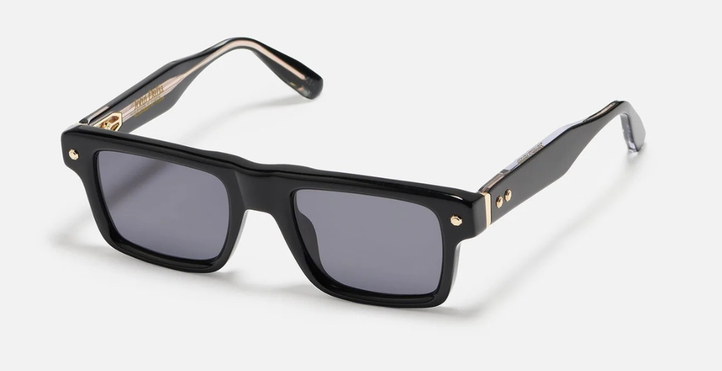 John Dalia P18 | C102 - Luxussonnenbrille mit schwarzem Rahmen und schwarzen Gläsern.