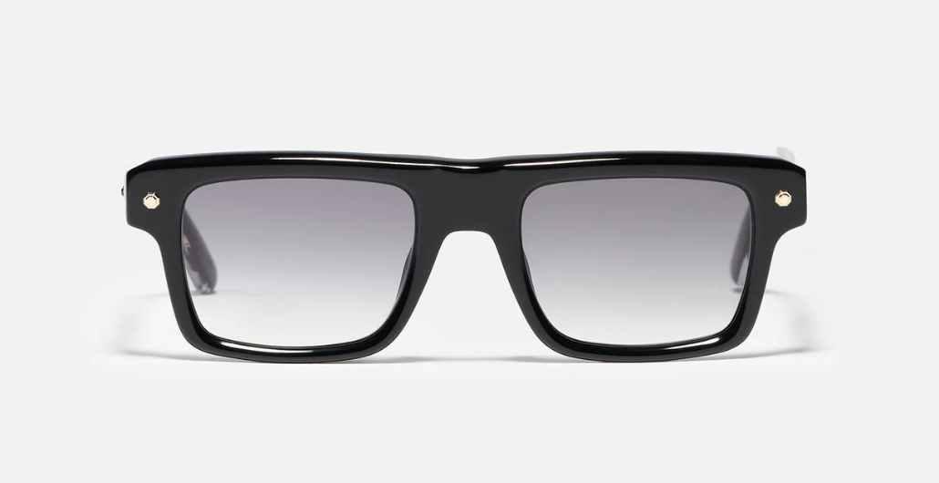 John Dalia P18 | C600 - Luxussonnenbrille mit goldenem Rahmen und grauen Gläsern.